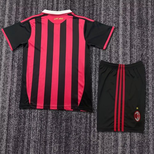 Retro 09/10 AC Milan home kids kit