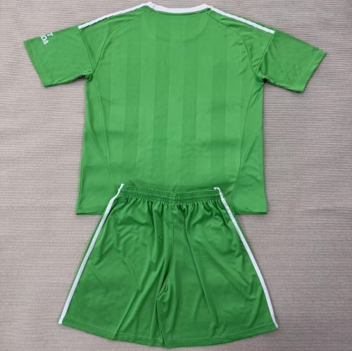 25/26 Arsenal goalkeeper Kids kit