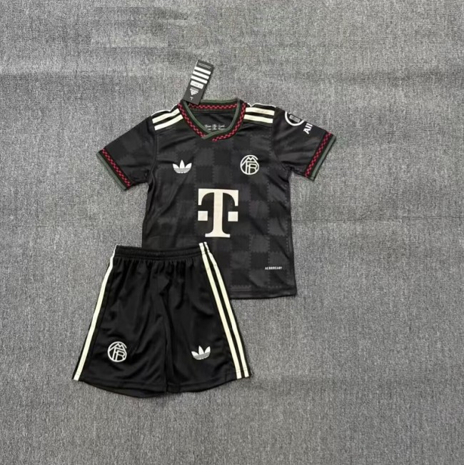 25/26 bayern munich third  Adult Set