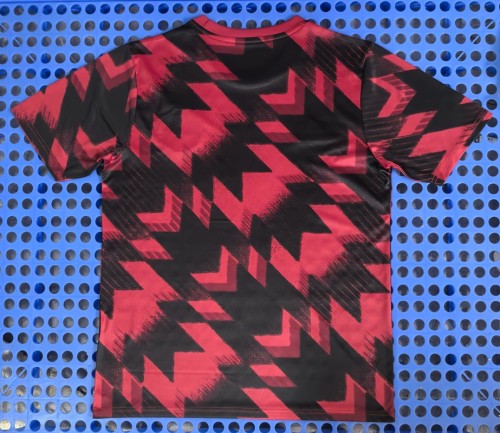 25/26 Manchester United training shirt