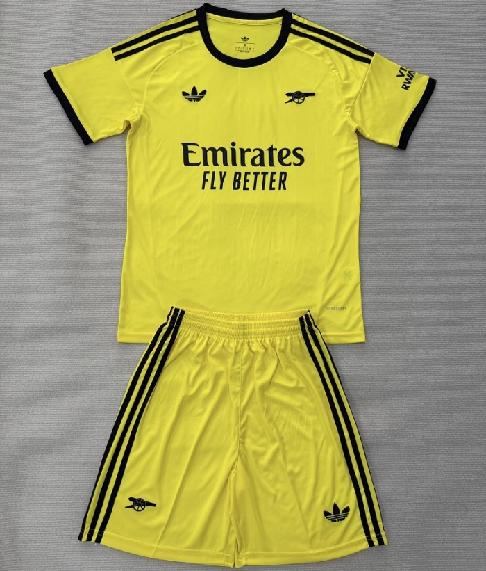 25/26 Arsenal goalkeeper Kids kit yellow