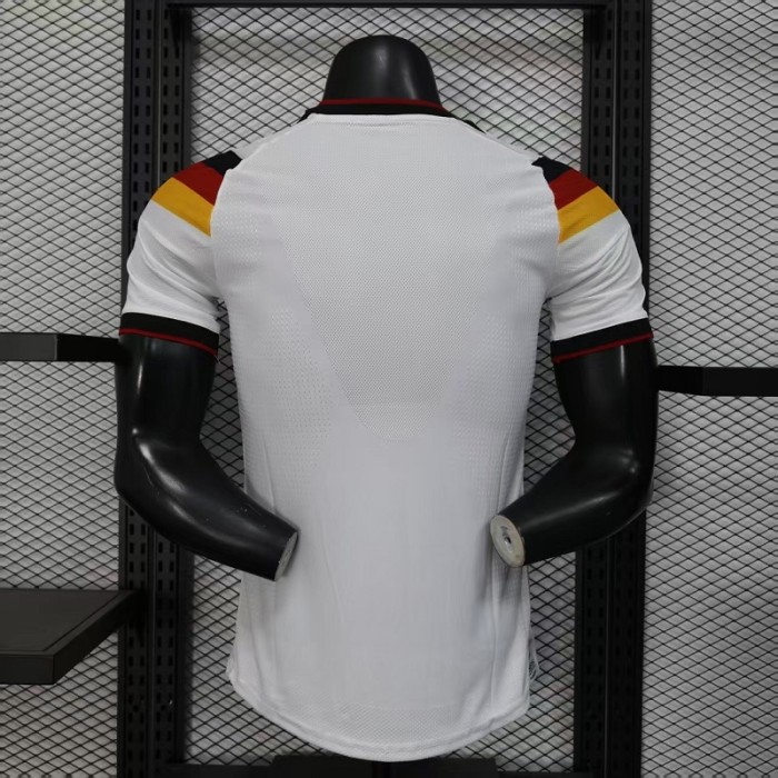 25/26 Germany home Player Version