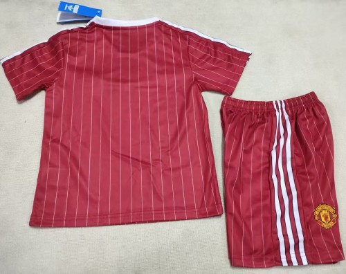 26/27 Manchester United kids kit Clover Joint Edition