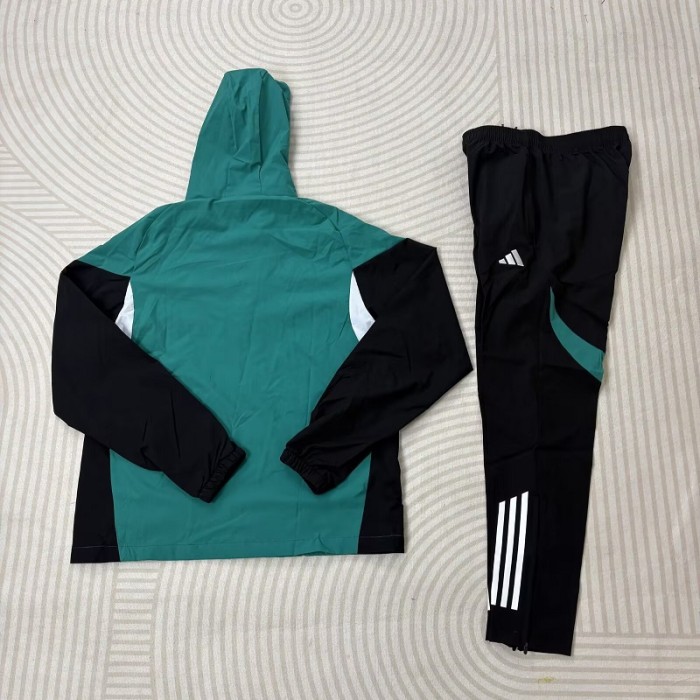 26/27 Liverpool trench coat green