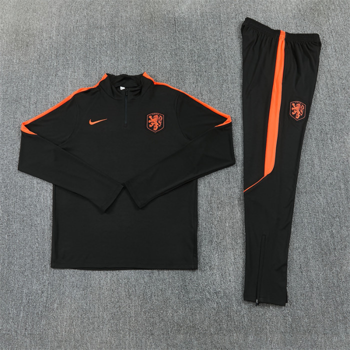 26/27 Netherlands training Adult suit black