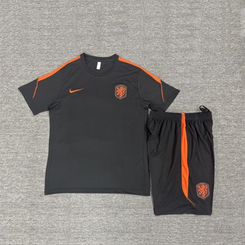 26/27 Netherlands short -sleeved training suit