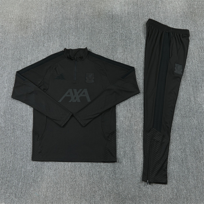 26/27 Liverpool Adult training suit black