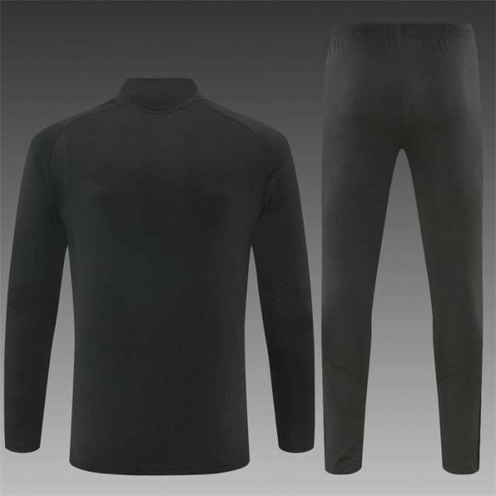 26/27 Liverpool Adult training suit black