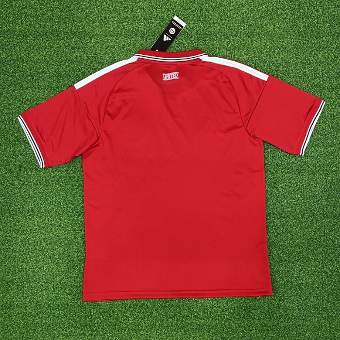 26/27 Manchester United home football jersey