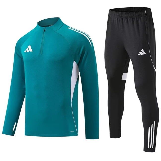26/27 Adidas kids training suit green