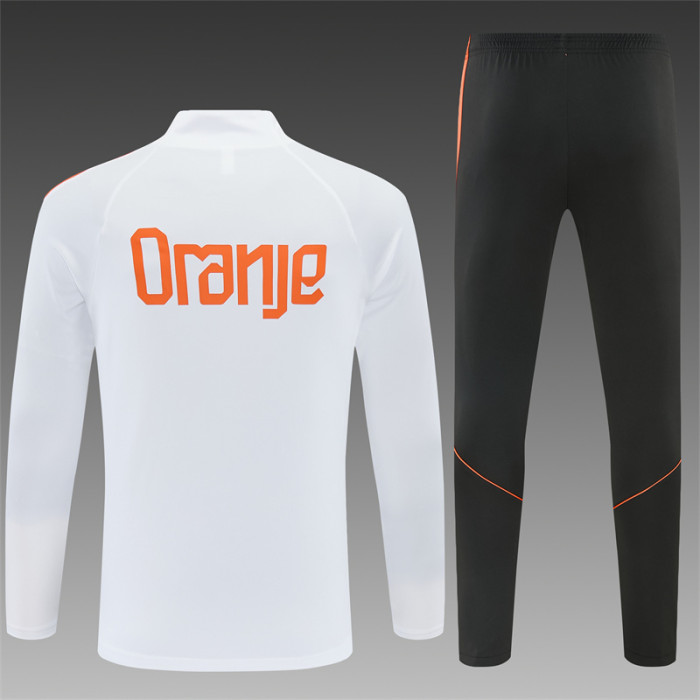 26/27 Netherlands training Adult suit white