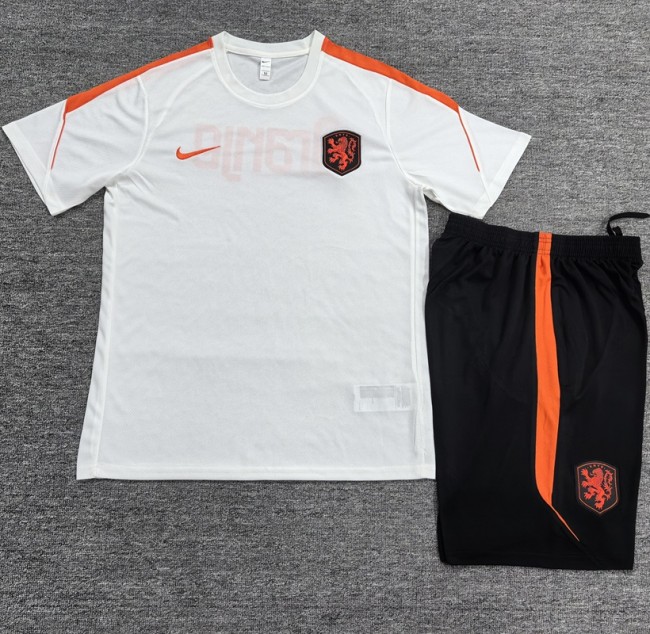 26/27 Netherlands short -sleeved training suit white