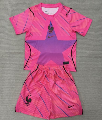 26/27 France goalkeeper kids kit pink