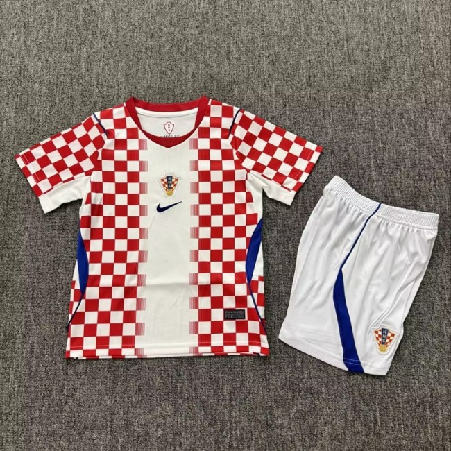26/27 Croatia home kids kit