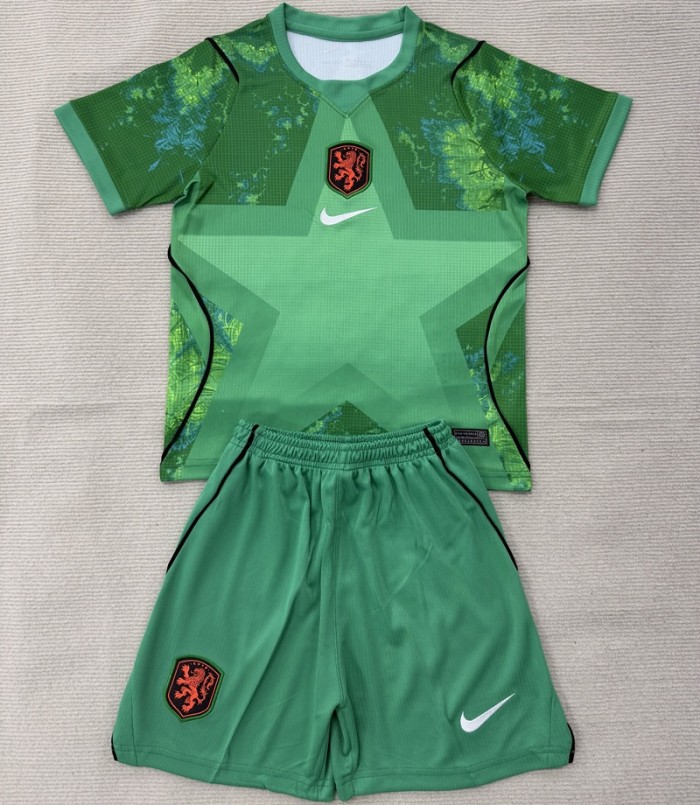 26/27 Netherlands goalkeeper kids kit green