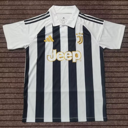 26/27 Juventus home football Jersey