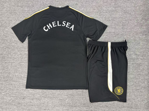 26/27 Chelsea short sleeved Adult training suit black