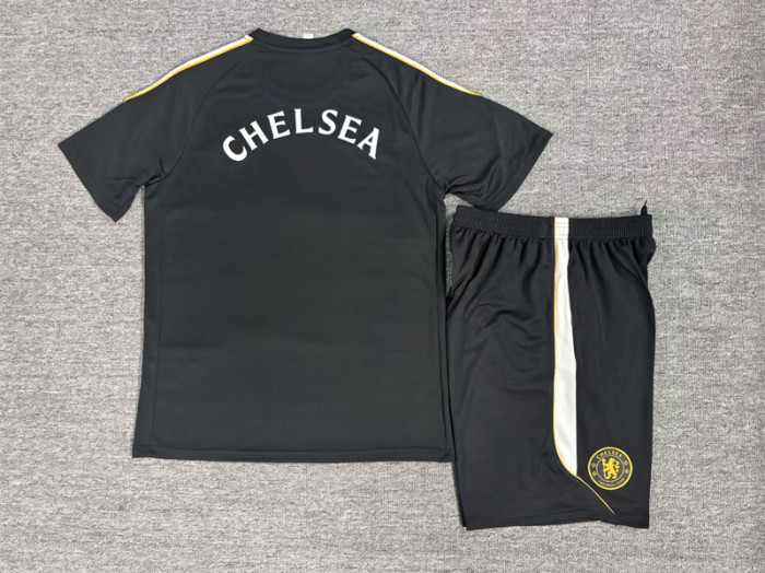 26/27 Chelsea short sleeved Kids training suit black