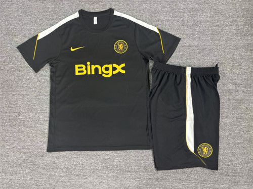 26/27 Chelsea short sleeved Adult training suit black