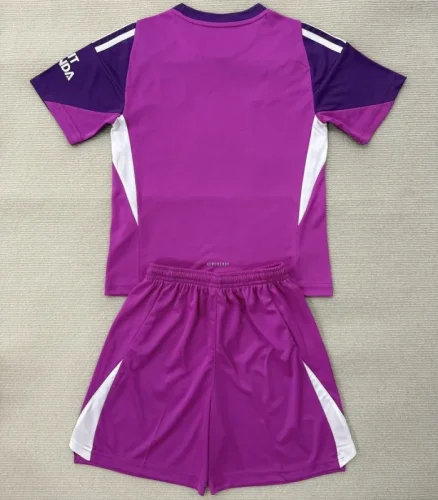 25/26 Arsenal goalkeeper Adult Set