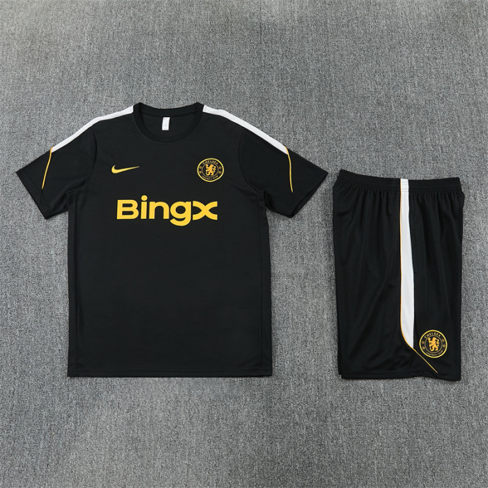 26/27 Chelsea short sleeved Adult training suit black