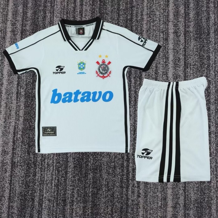 Retro 99/00 Corinthians home kids kit