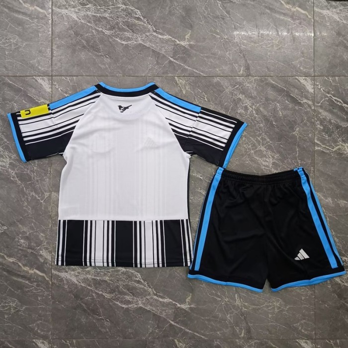26/27 Newcastle United home kids kit