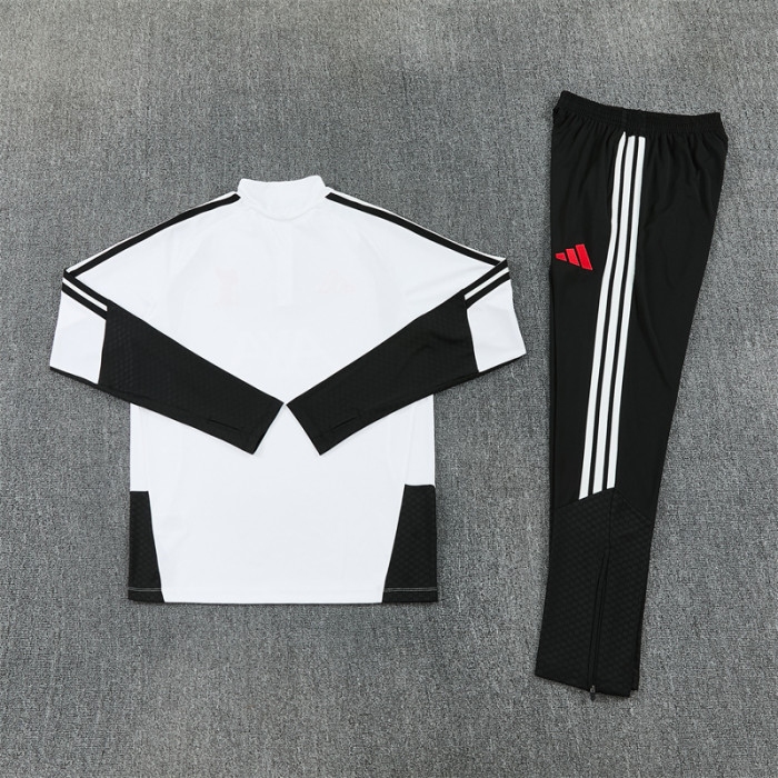 26/27 Liverpool Adult training suit white