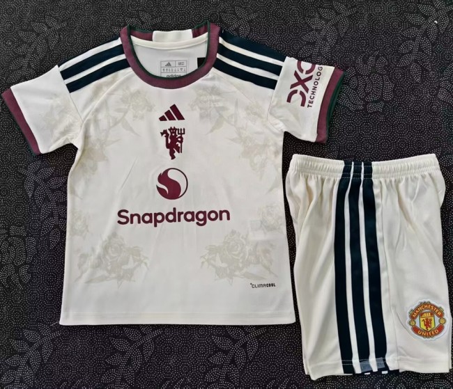 26/27 Manchester United third kids kit