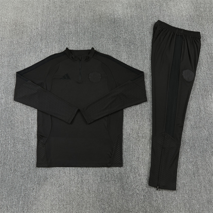 26/27 Manchester United Adult training suit black