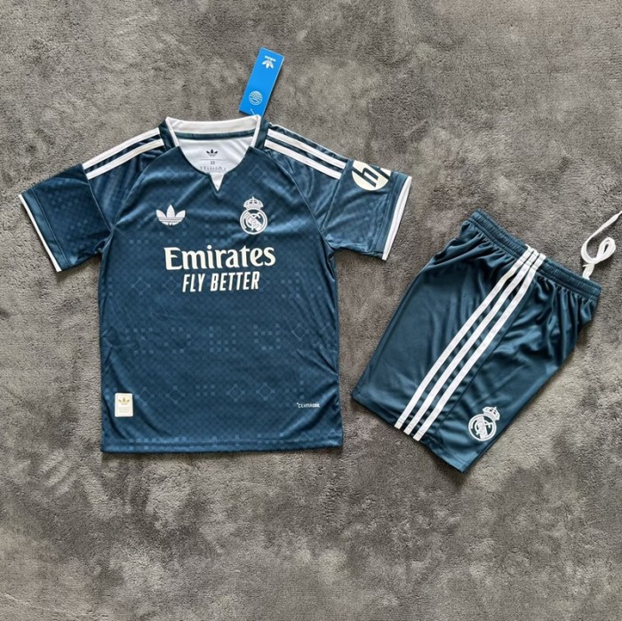 26/27 Real Madrid Away kids kit