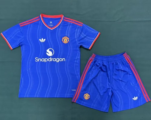 26/27 Manchester United Away Adult Set