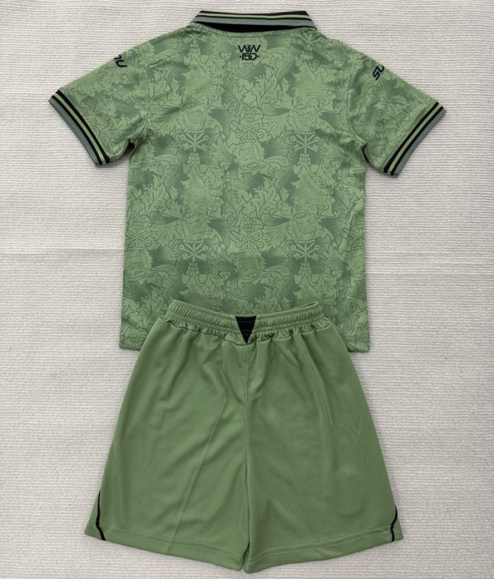 26/27 Wolverhampton Wanderers goalkeeper kids kit