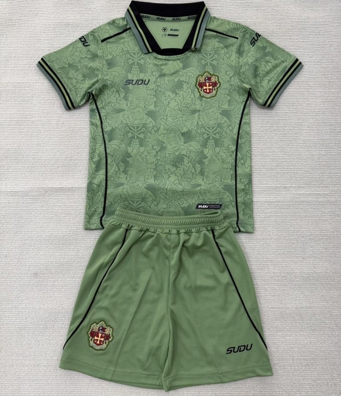26/27 Wolverhampton Wanderers goalkeeper kids kit