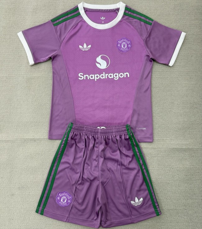 26/27 Manchester United goalkeeperAdult Set pink