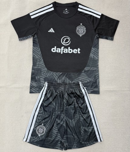 26/27 Celtic goalkeeper Adult Set Black
