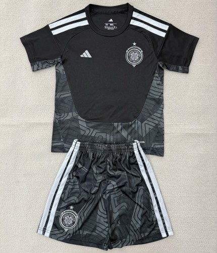 26/27 Celtic goalkeeper kids kit black