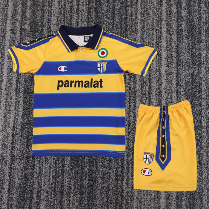 Retro 99/00 Parma home kids kit