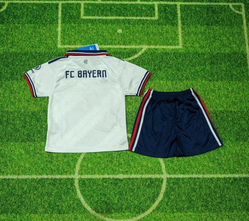 26/27 bayern munich Away kids kit