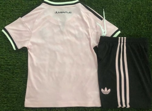 26/27Juventus Away kids kit