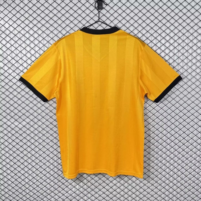Retro 86/88 Wolverhampton Wanderers home football jersey