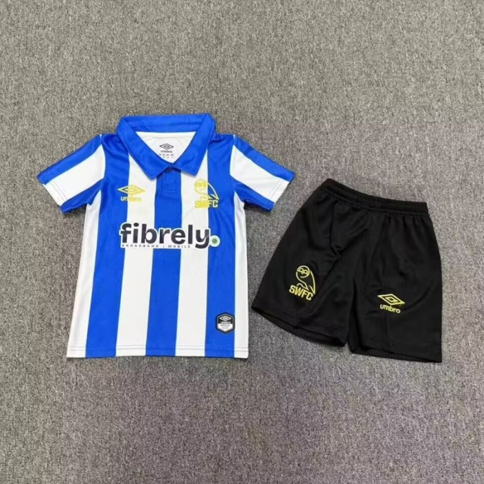 26/27 Sheffield Wednesday home kids kit