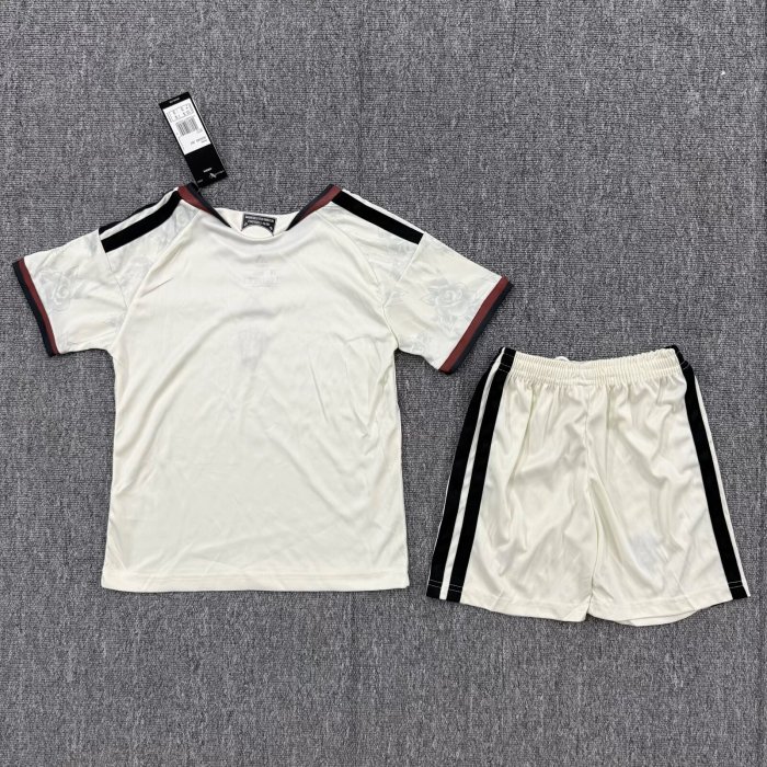 26/27 Manchester United third kids kit