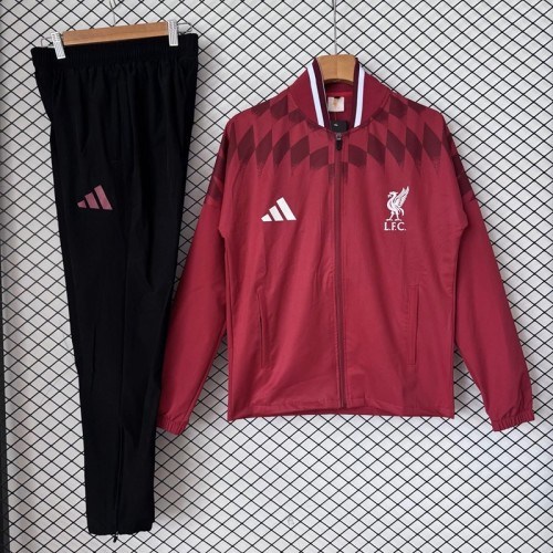 26/27 Liverpool retro trench coat red