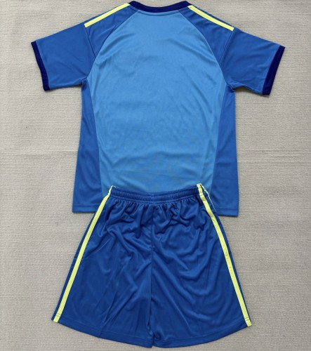 26/27 Leeds United goalkeeper kids kit