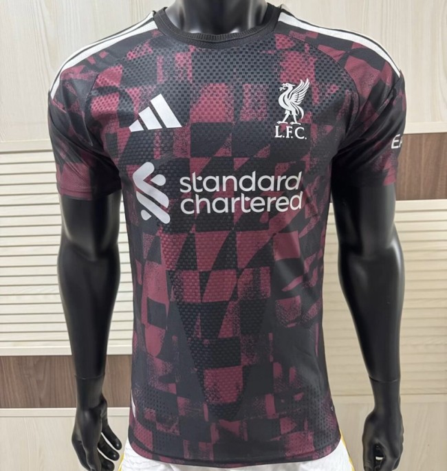 26/27 liverpool third Player Version