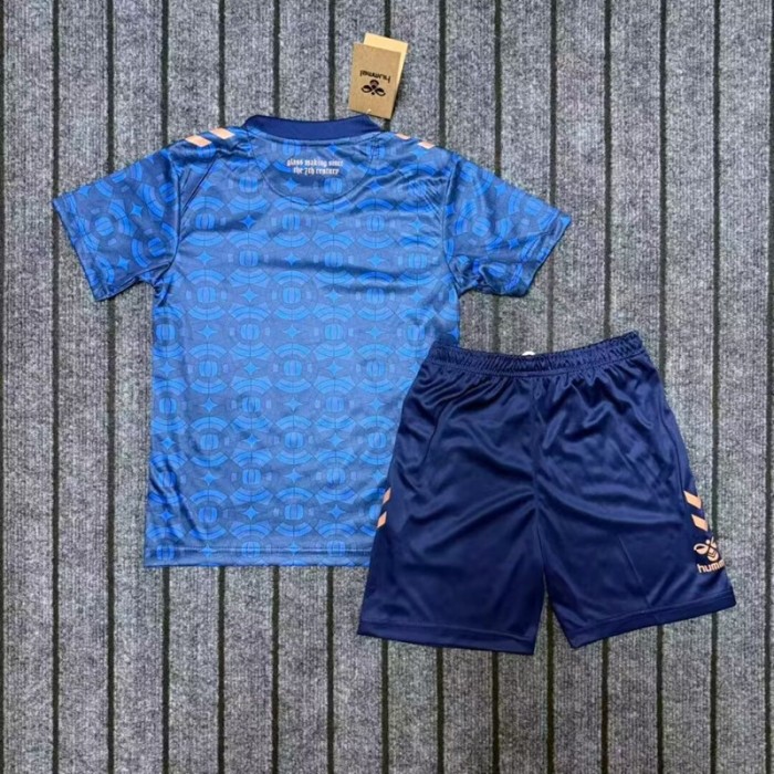 26/27 Sunderland third kids kit