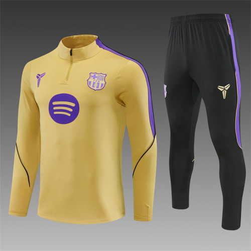 26/27 Barcelona Adult training suit golden
