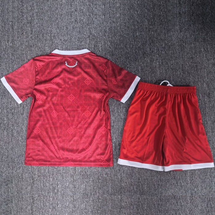 27/28 Wales home kids kit