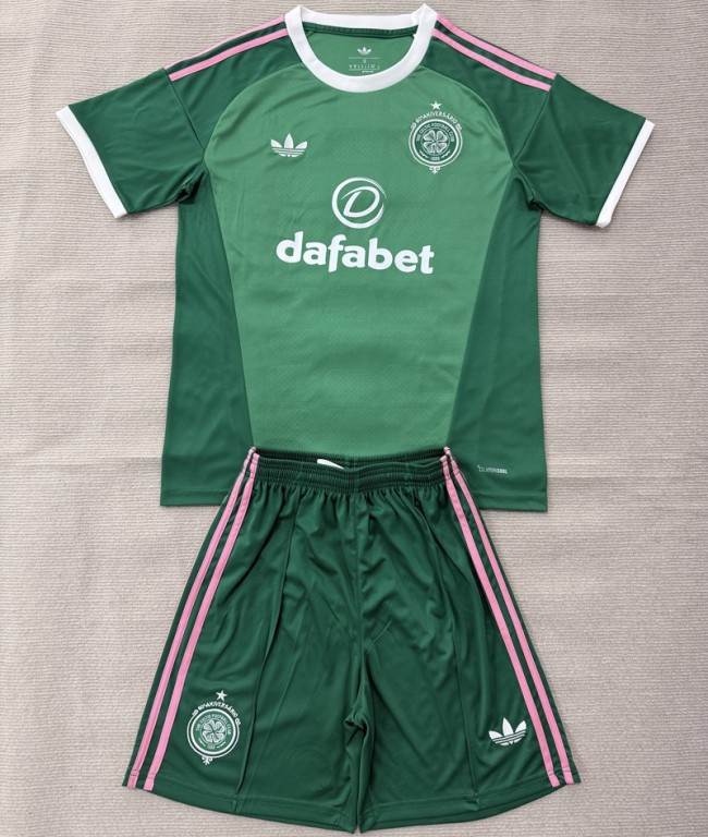26/27 Celtic goalkeeper Adult Set green